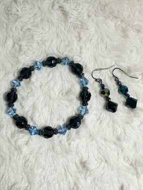Blue Tone Beaded Bracelet and Earrings Set